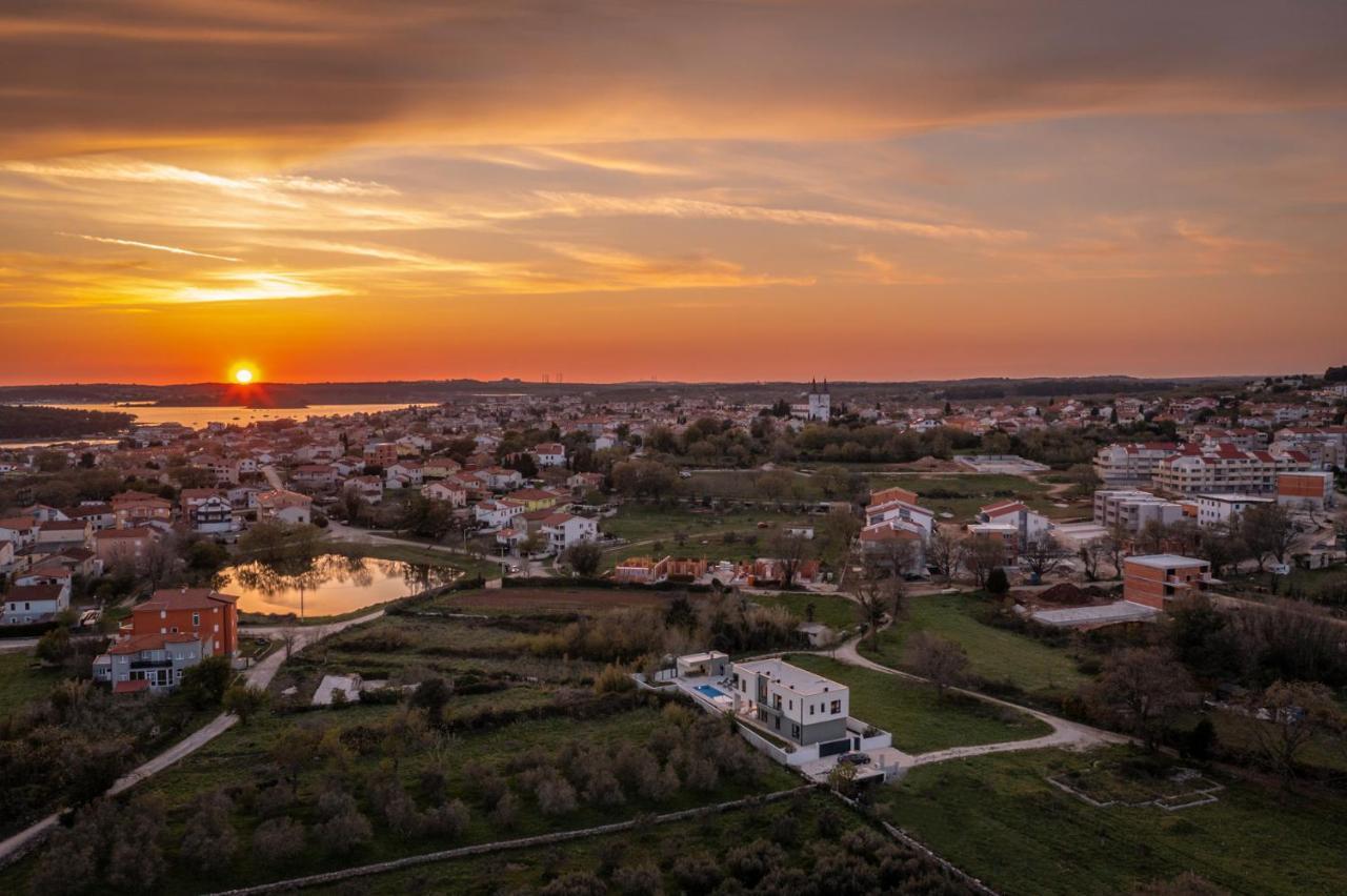 Villa Dunja Медулин Экстерьер фото